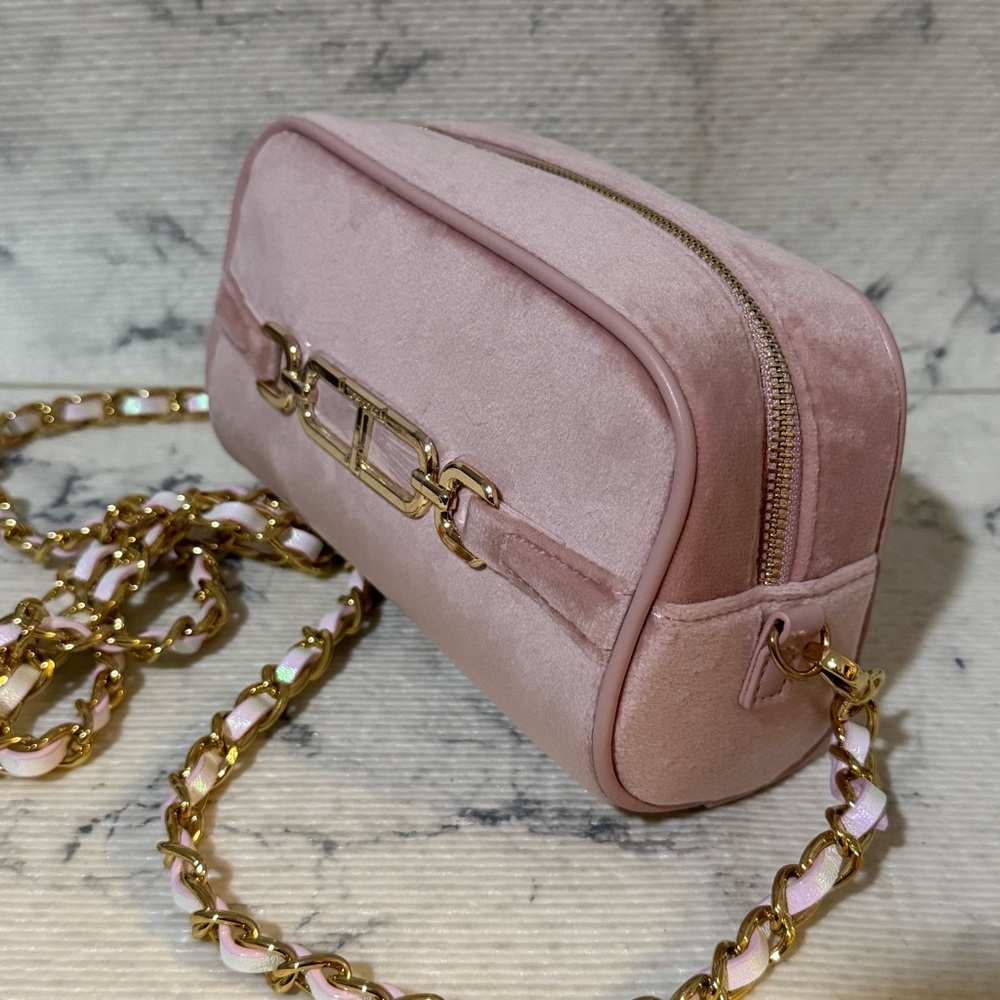 Tom Ford Beauty Pink Velvet Pouch / Crossbody - Picture 4 of 13